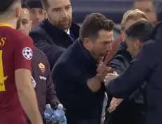 包含波尔图主帅放话：欧冠八强战必胜利物浦，布伦森冷笑回应的词条